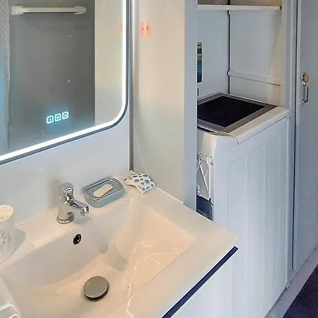 Apartment 1 Bedroom Gorgeous In La Rochelle *